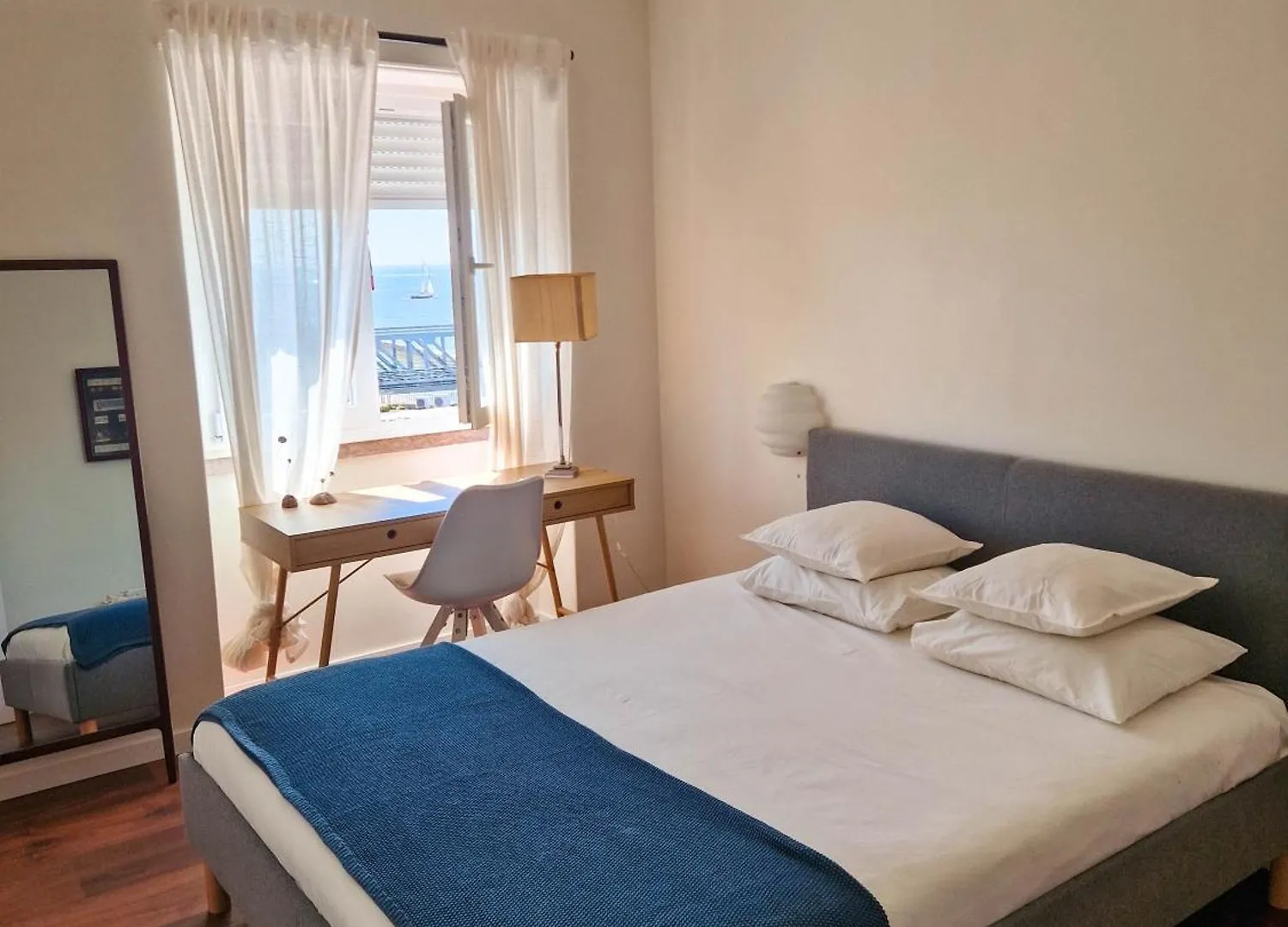 Riverfront 2 Bedrooms With Balcony Cruz Quebrada