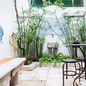 Holiday home Marques Near Tejo River, Cruz Quebrada